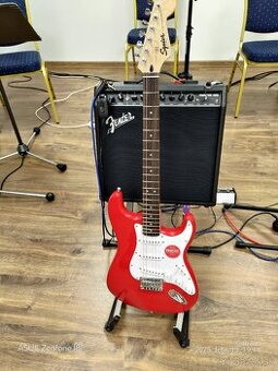 NOVÝ SQUIER SONIC STRATOCASTER HT- TORINO RED