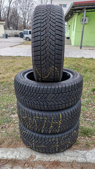 Zimné pneu 225/50 R17 --- GOOD YEAR