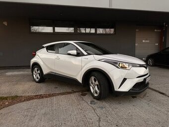 Toyota C-HR Hybrid 1.8 rv.2019