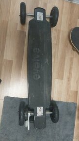 Evolve elektrický longboard - 1