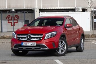 Mercedes-Benz GLA 180 d Entry A/T - 1