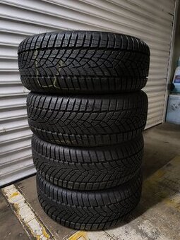 Goodyear Ultragrip perf+ 225/55R17 97H