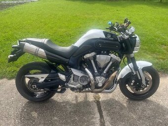 Yamaha MT-01