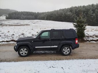 Jeep Cherokee Liberty KK 2.8 CRDi 4x4