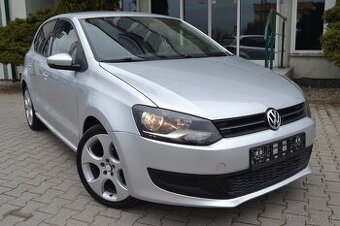 VW POLO 1.6 TDI 6R, CÚVACÍ SENZOR, ELEKTRÓNY R17, TEMPOMAT