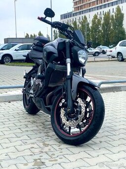 Yamaha MT 07 - 1