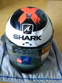 Shark Race R-Pro