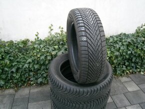 Predám 4x zimné pneu Pirelli 215/60 R17 96T