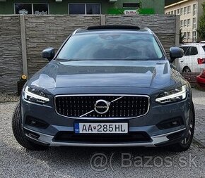 Volvo V90 Cross Country B4 Cross Country Pro AWD A/T