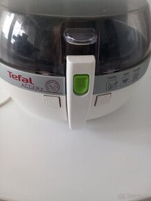 Teplovzdušná frítéza Tefal actifry