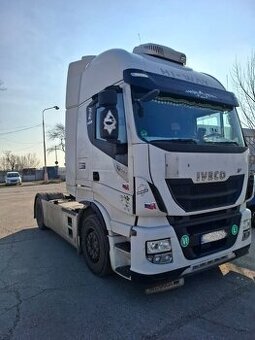 Na predaj ťahač IVECO Stralis s hydraulikou