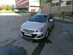 Opel Astra 1.6CDTI - 1