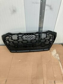 audi rsq8 rs q8 maska cerna mrizka grill - 1