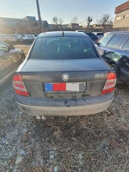 Škoda Superb 1 V6 2.5 TDI 120kw