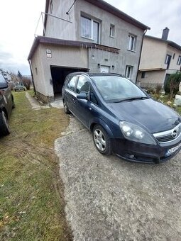 Opel Zafira b 1,9Cdti