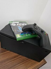 Xbox Series X Čierna + hra FC 24