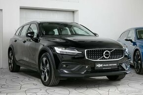 Volvo V60 Cross Country B4 145kW 4x4 Tažné Kůže LED Keyless