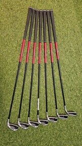 Zanovna sada - golfove palice LTDx Cobra 5-SW + hybrid 3 - 1