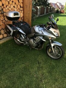 Honda cbf 1000