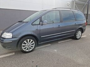 Predám Volkswagen Sharan 1.9 TDI 85 KW Sportline r.v.2008