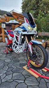 Honda africa twin 1100 adventure