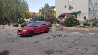 Predám škoda Fabia LPG HTP Defektny motor