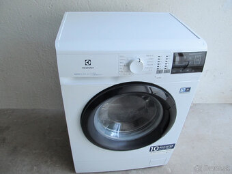 Electrolux PerfectCare 600