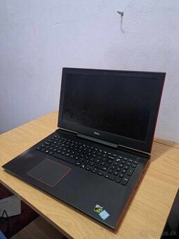 DELL Inspiron 15 G5 - 1