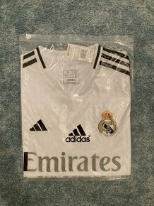 Real Madrid Dres 24/25