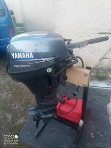 Predám lodný motor Yamaha - 1