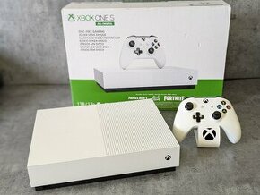 Xbox One S 1TB (AD), 1 ovládač a darček 2+1 hra