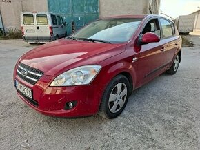 Kia ceed 1.4 benzin