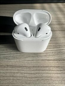 Slúchadlá Apple AirPods A1938 s nabíjacím púzdrom biele