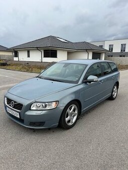 Predám Volvo V 50 2.0d 110kw rok2012