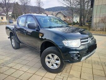 Predám Mitsubishi L200, r.v.2015, 100kw, uzávierka