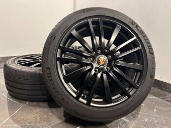 original Porsche Panamera R20 GTS 971601025C