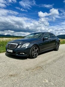 Mercedes Benz E350 CDI 4Matic W212