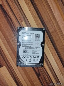 Predám pevné disky 500GB/2,5" HDD/5400rpm/harddisk