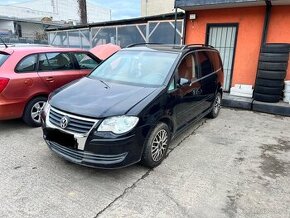 Predám Volkswagen Touran 2007 103kw 1.4 Benzin 1.Majiteľ