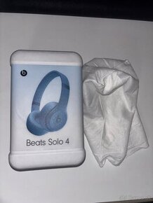 Beats Solo 4