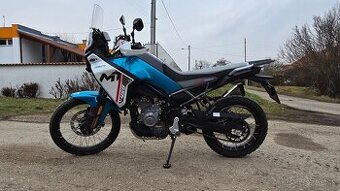 CFMOTO 450MT modrej metalickej farby za 5499 € chcete ju ?