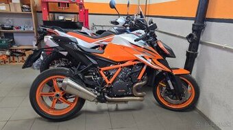 KTM 1290 SUPER DUKE R EVO, orange 2023 za 11999€ chcete ju ?