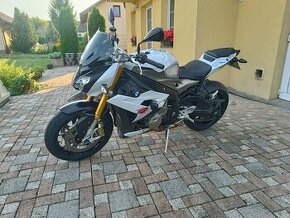 BMW S1000R