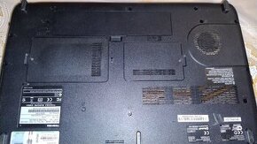 Nefunkčná Toshiba satellite pro l550-15n