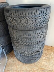 Hankook 255/40r20 zimne