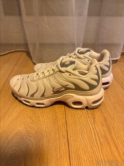 Nike TN Air Max Plus White Pink Rise