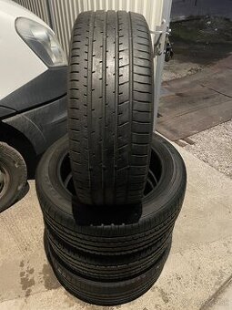 Toyo 225/55 R19