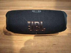 Bluetooth reproduktor JBL charge 5 čierny