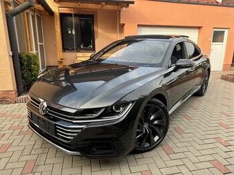 Arteon 2,0 TSI R- line 206kW 41.323 km 4x4 Virtual