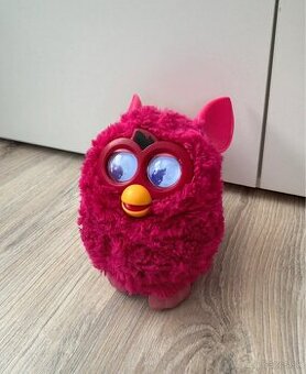 furby rúžovy